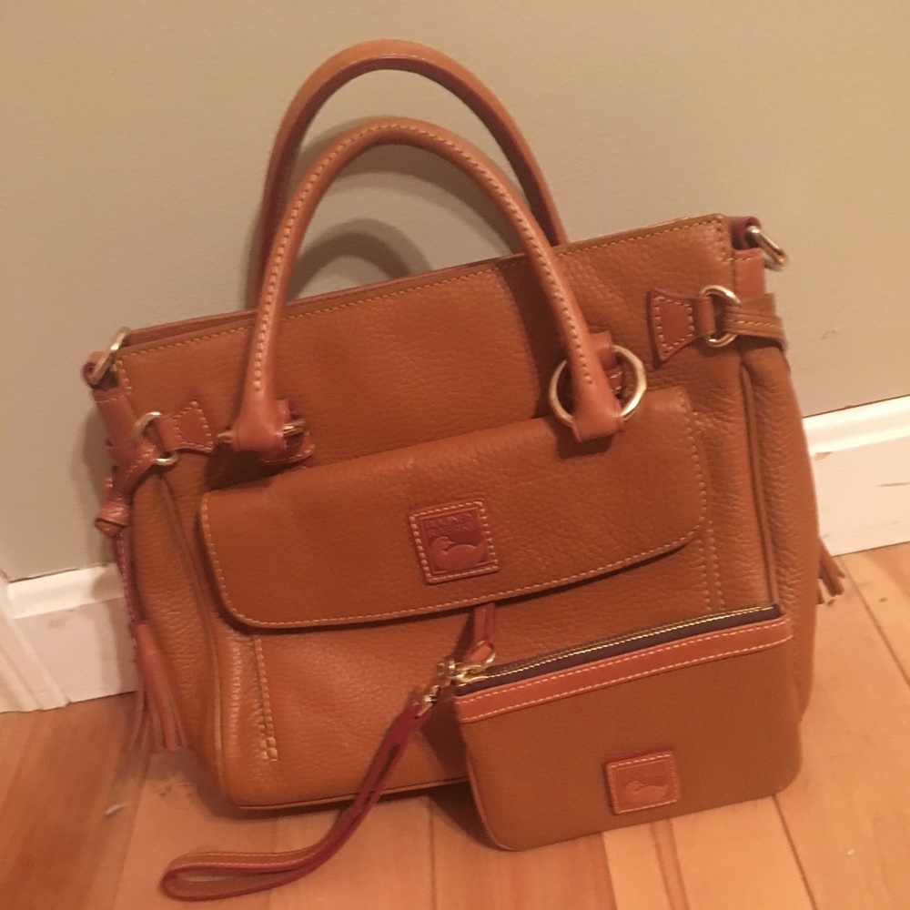 Dooney and Bourke purse